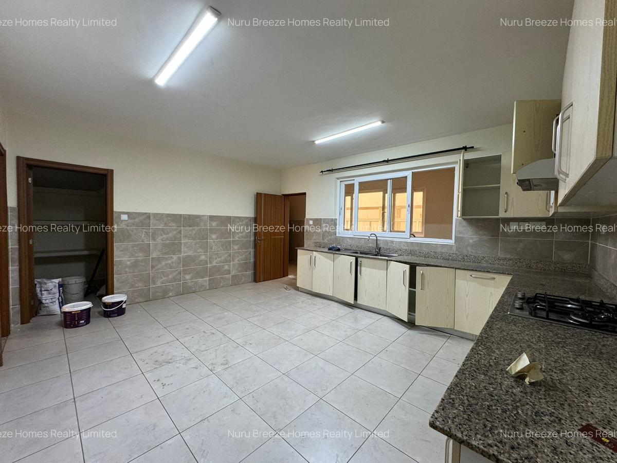 3 Bed Apartment with En Suite in Rhapta Road - 6