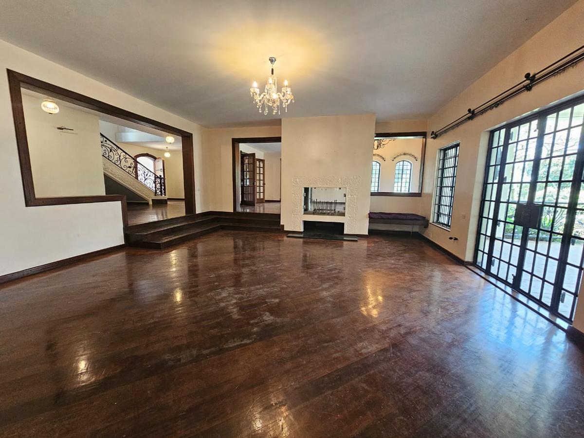 6 Bed House with En Suite at Old Kitisuru - 12
