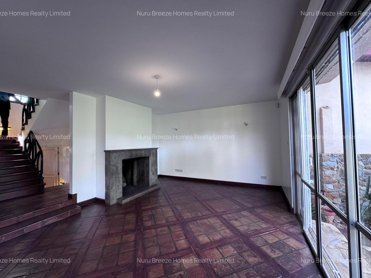 3 Bed Townhouse with En Suite in Runda - 11