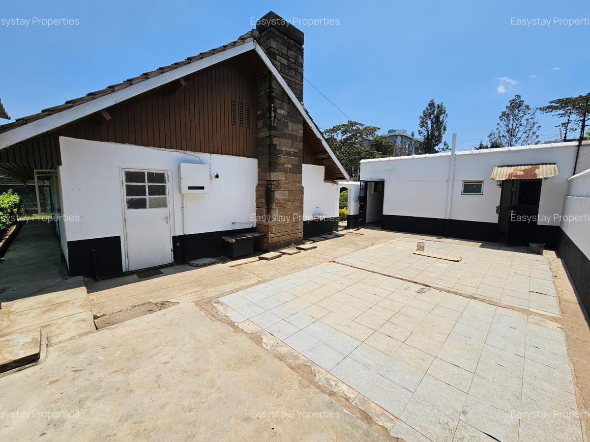 Commercial Property with Fibre Internet in Ngong Road - 4