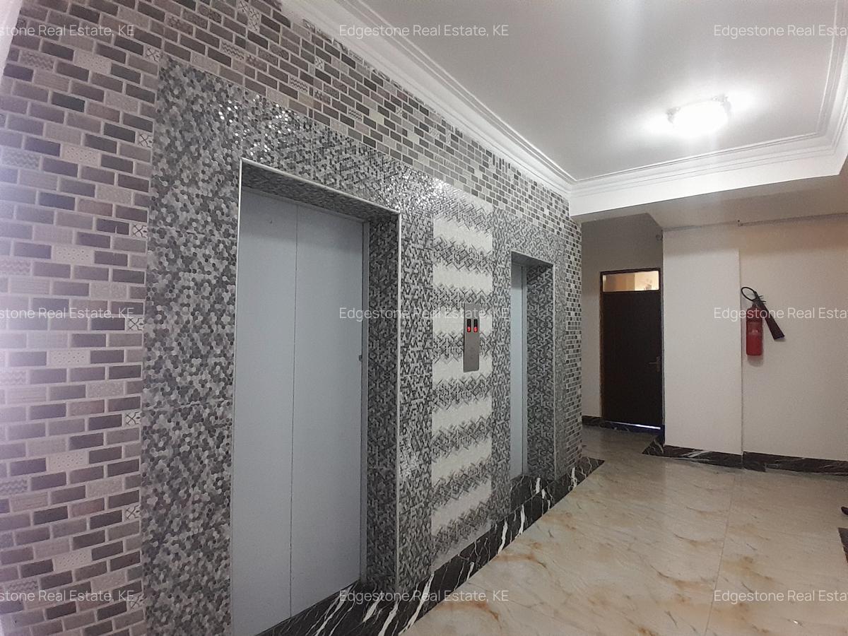 3 Bed Apartment with En Suite in Mombasa CBD - 1