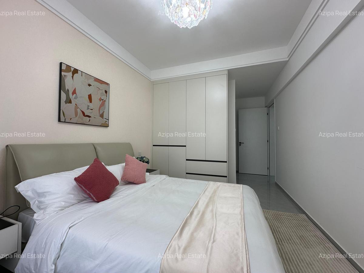 3 Bed Apartment with En Suite at Wood Avenue - 13