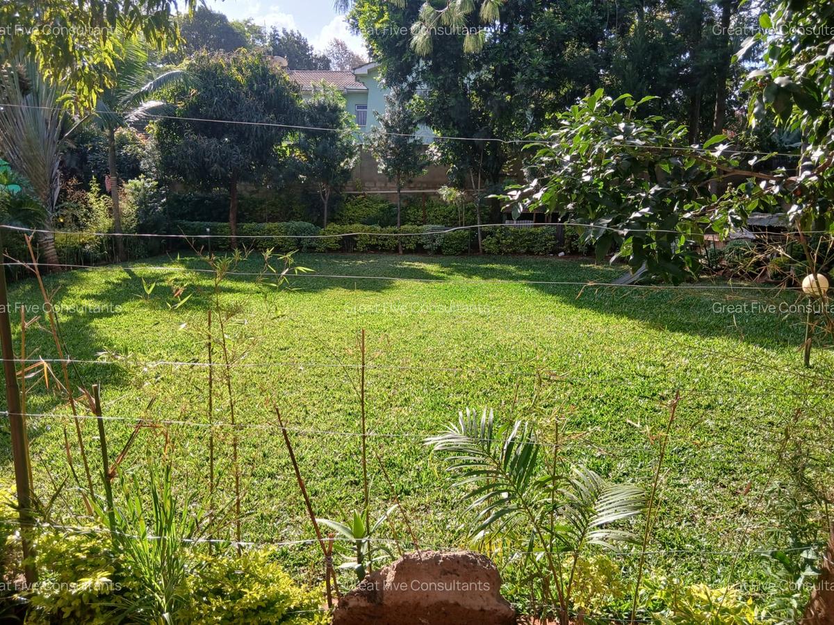 5 Bed Villa with En Suite in Nyari - 20