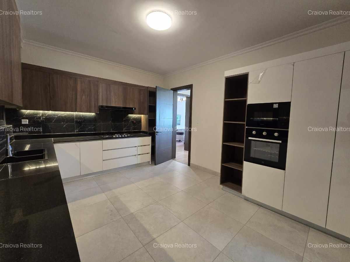5 Bed Apartment with En Suite at Kileleshwa - 8