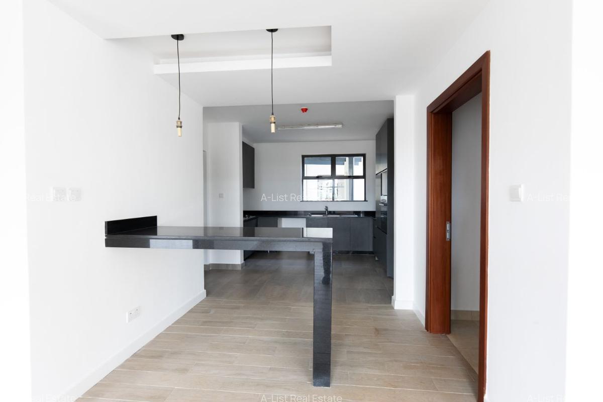 4 Bed Apartment with En Suite at Two Rivers - 7