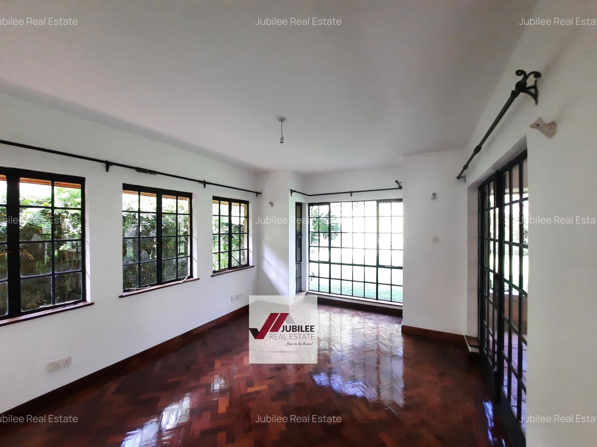 6 Bed Townhouse with En Suite in Lower Kabete - 15
