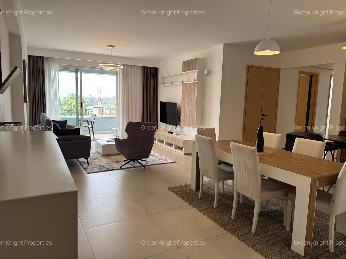 Serviced 2 Bed Apartment with En Suite in Kilimani - 10