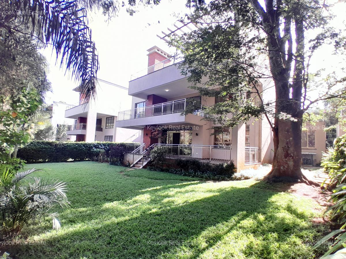 5 Bed Villa with En Suite at Lavington - 6