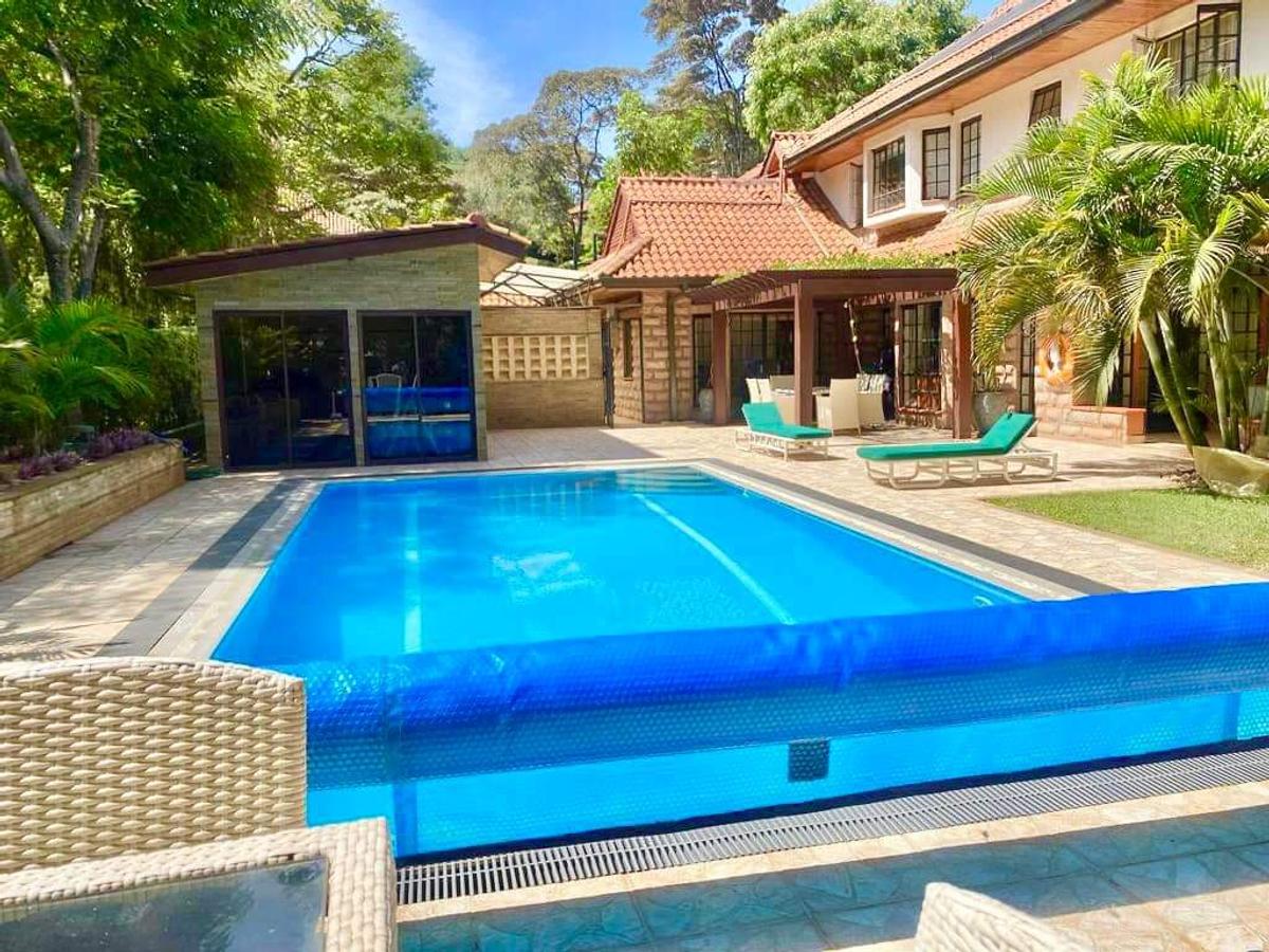 5 Bed Townhouse with En Suite in Rosslyn - 6
