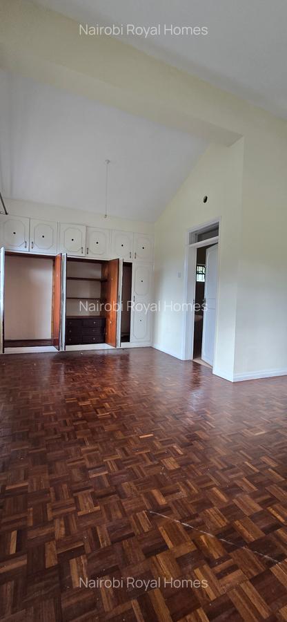 5 Bed House with En Suite at Runda Road - 19