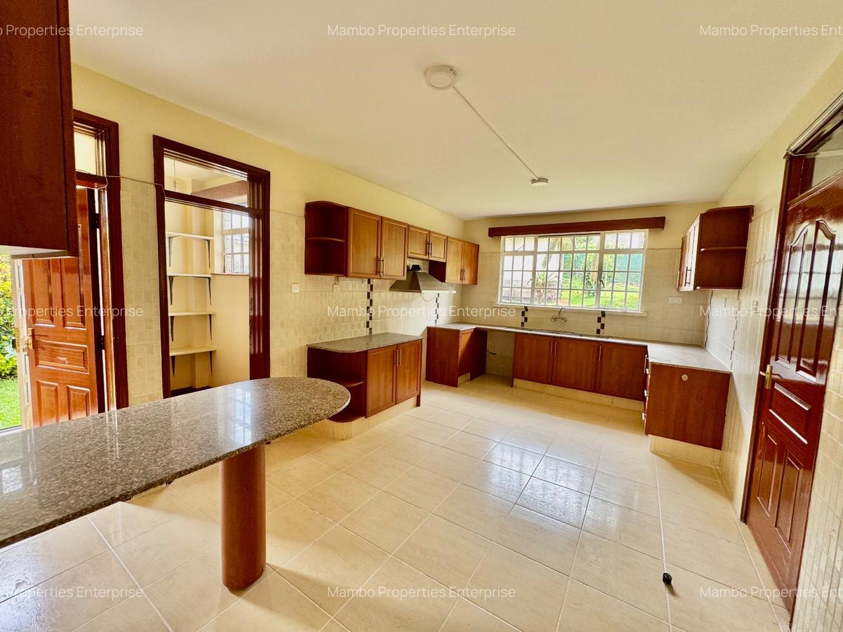 4 Bed Townhouse with En Suite at Off Red Hill Rd - 5