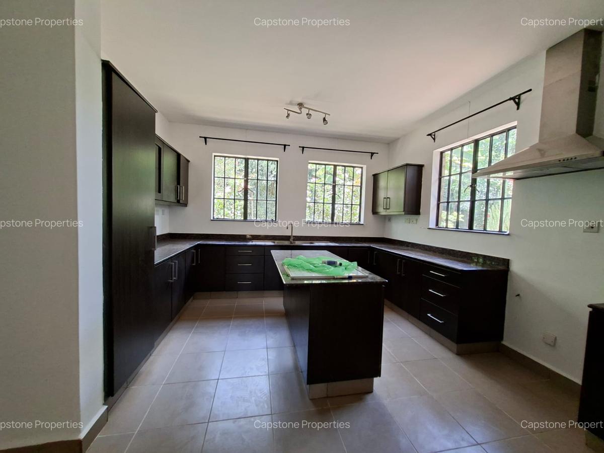 4 Bed House with En Suite at Runda - 10