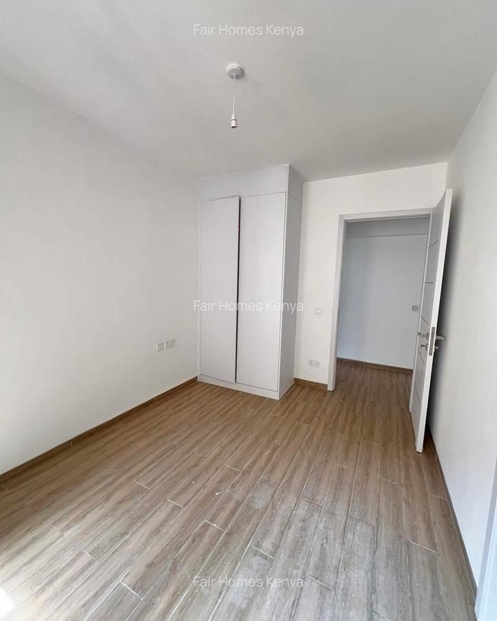 3 Bed Apartment with En Suite at Valley Arcade - 4