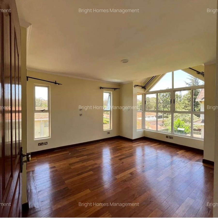 5 Bed Townhouse with Staff Quarters in Lavington - 4