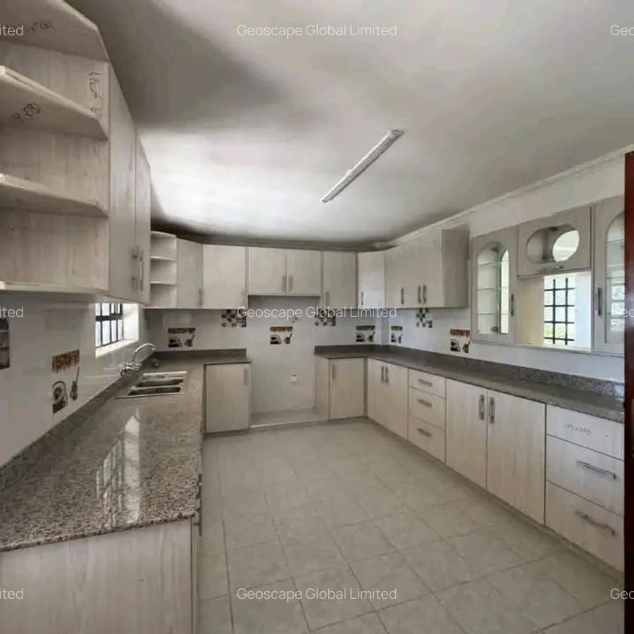 5 Bed House with En Suite in Kitengela - 6