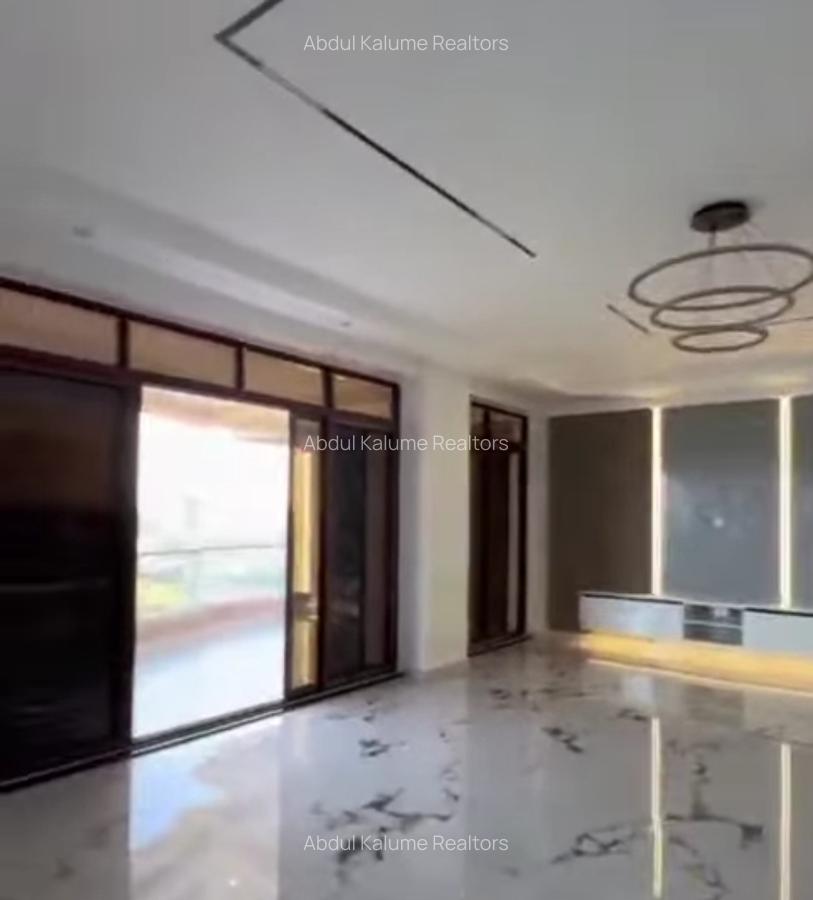 Serviced 4 Bed Apartment with En Suite at Nyali - 12