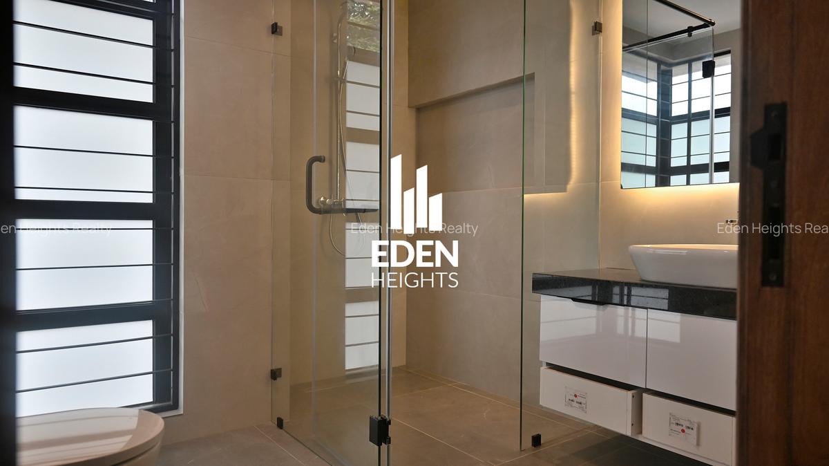 4 Bed Townhouse with En Suite in Loresho - 13