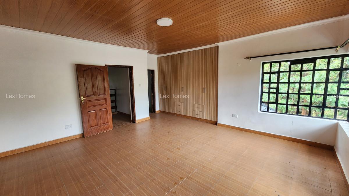 3 Bed House with En Suite at Rimpa - 14