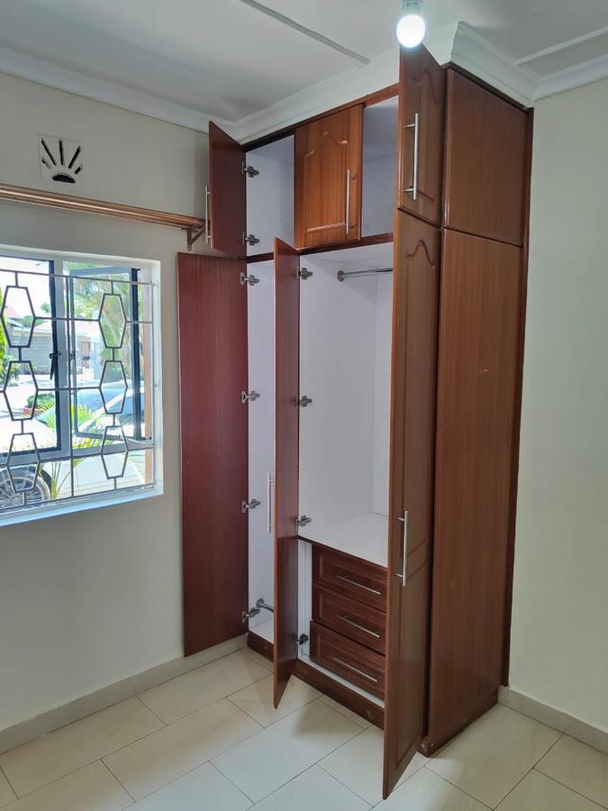 2 Bed House with Swimming Pool at Bogani - 10