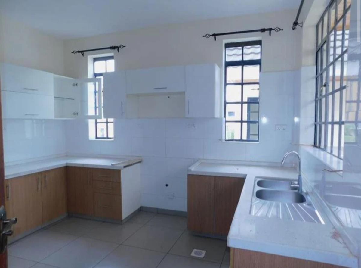 4 Bed House with Swimming Pool at Off Kiambu Road - 6