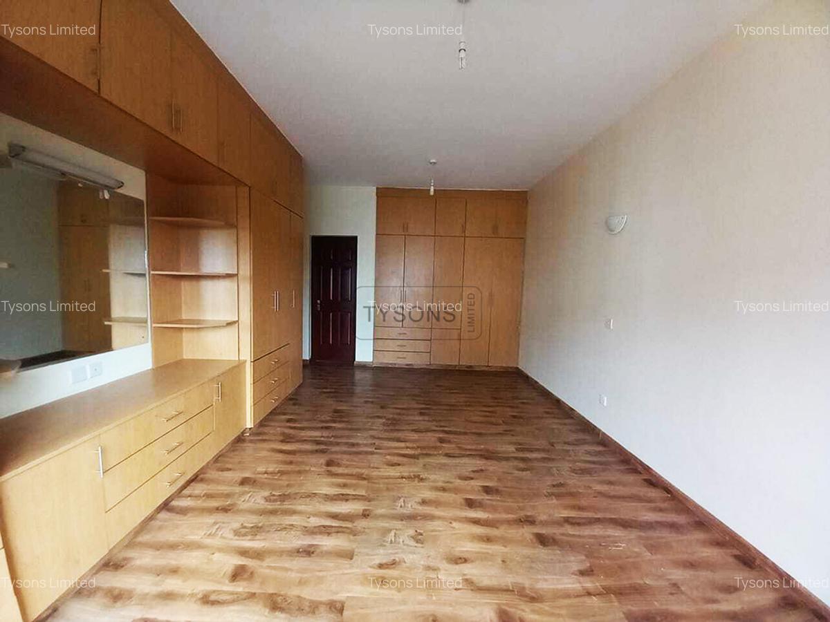 2 Bed Apartment with En Suite in Westlands Area - 7