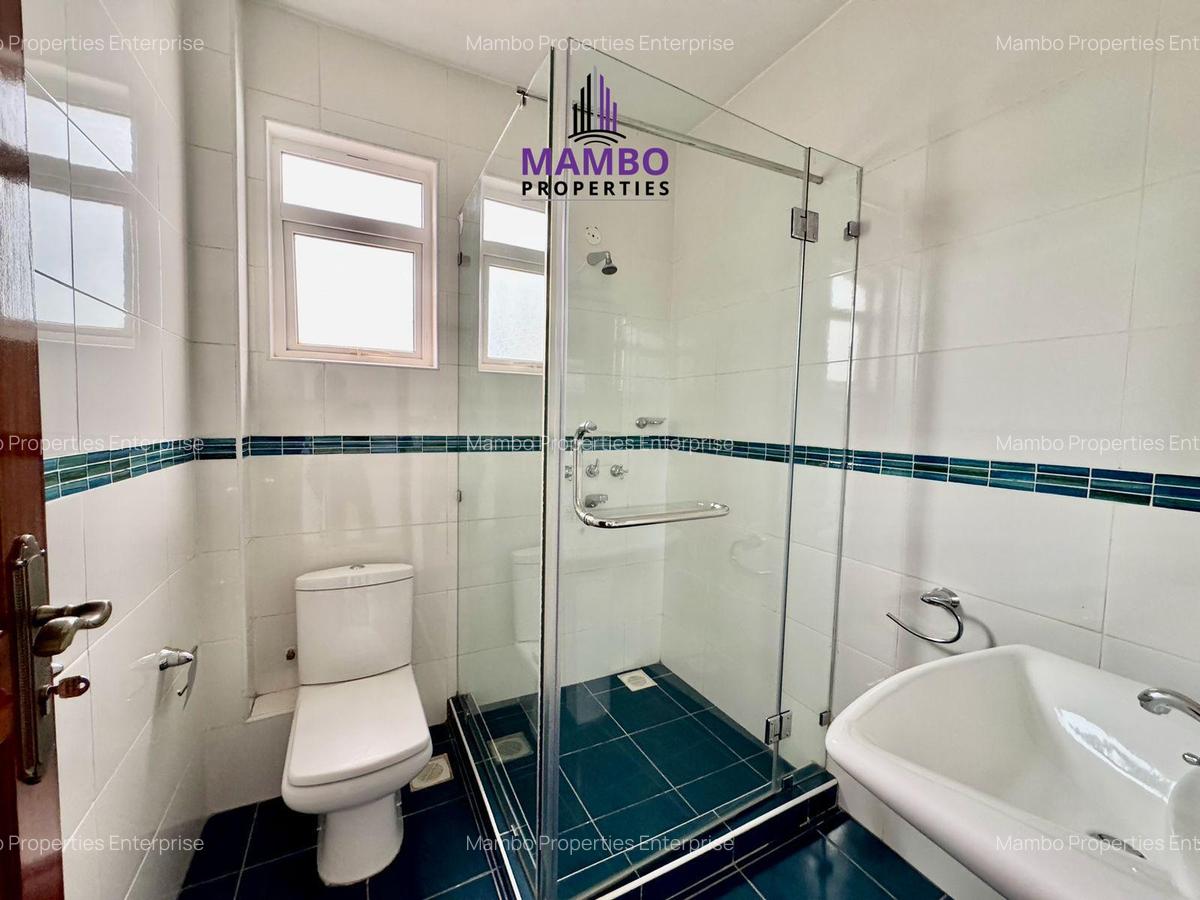 3 Bed Apartment with En Suite at School Lane. - 11