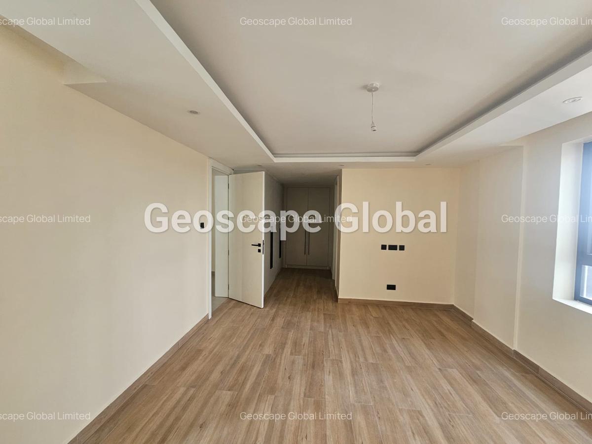 3 Bed Apartment with En Suite in Westlands Area - 2