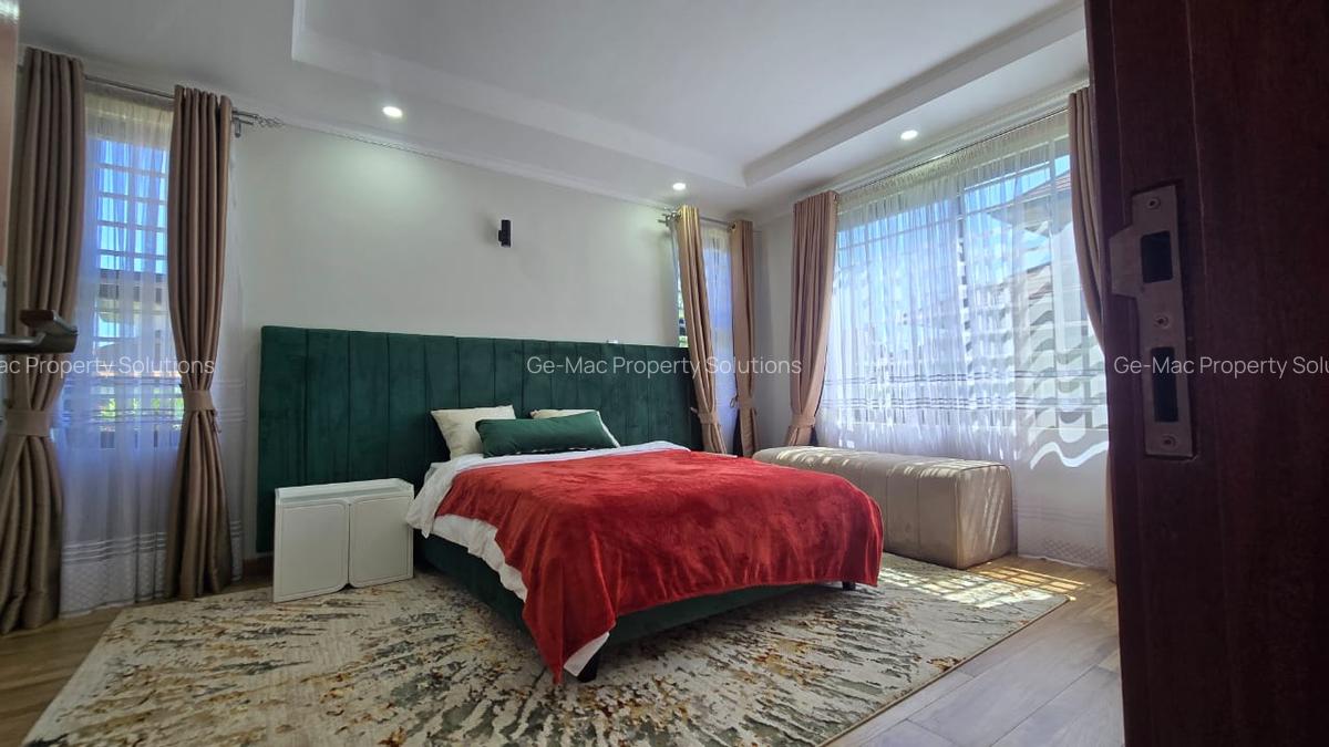 5 Bed House with En Suite at Paradise Lost Road - 15