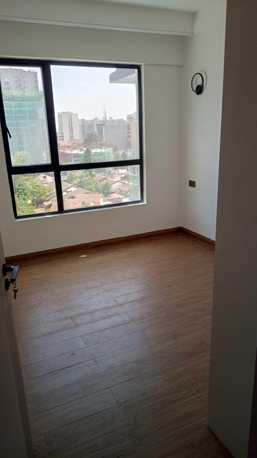 Serviced 2 Bed Apartment with En Suite in Kilimani - 8