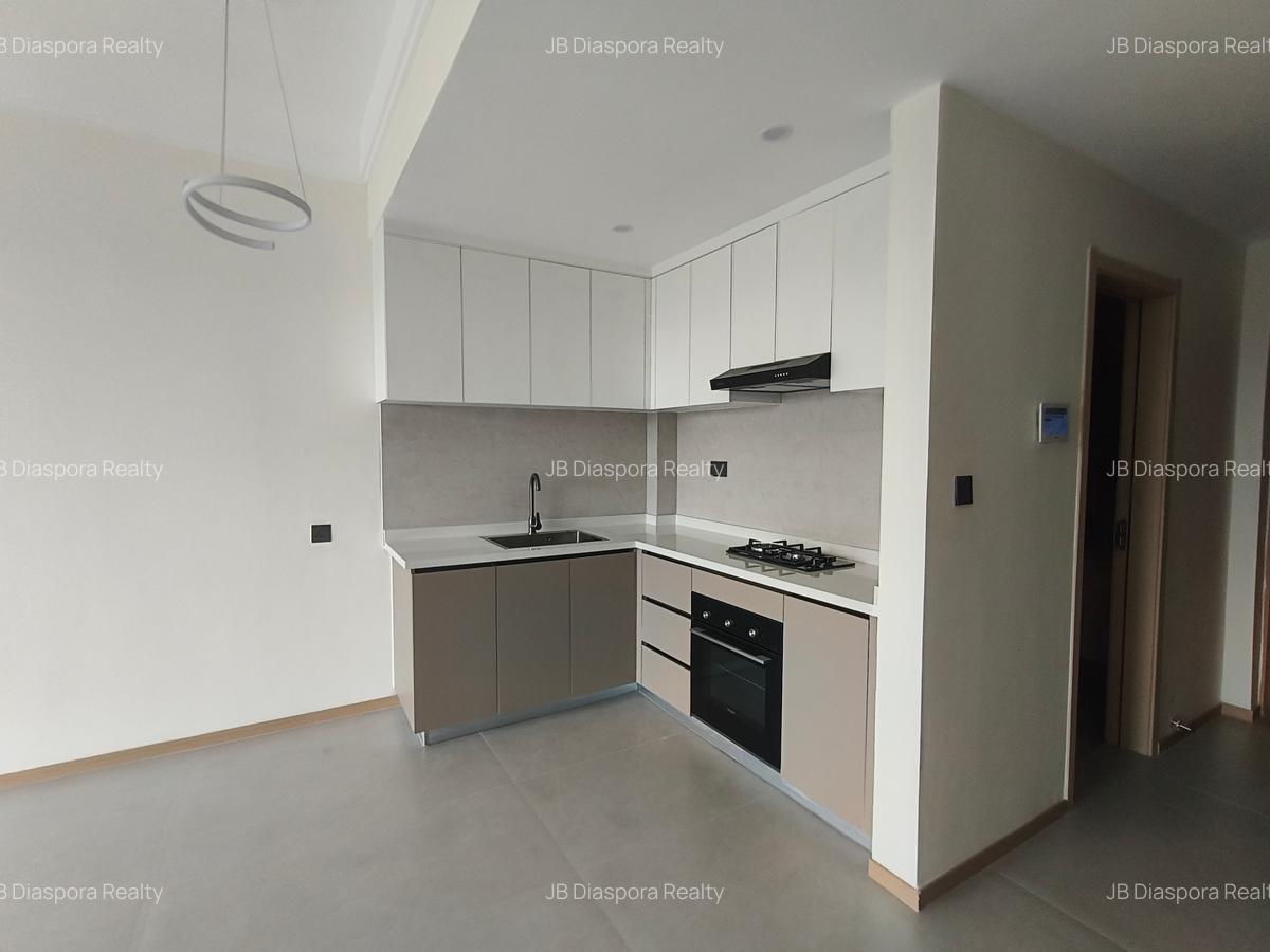 1 Bed Apartment with En Suite at Riverside Drive - 3