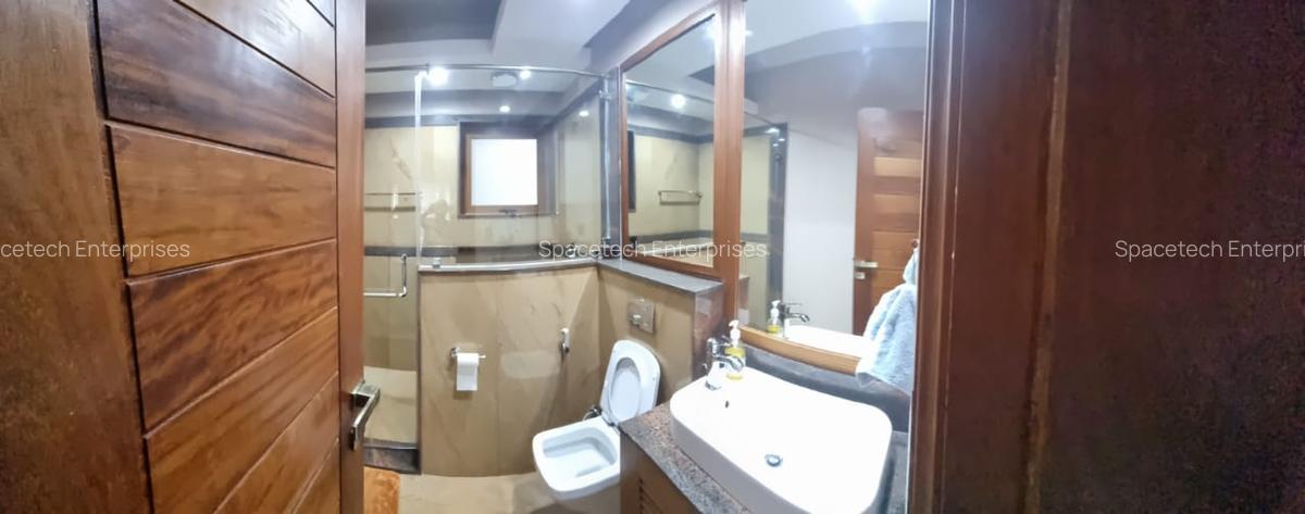 6 Bed Townhouse with En Suite in Lavington - 16