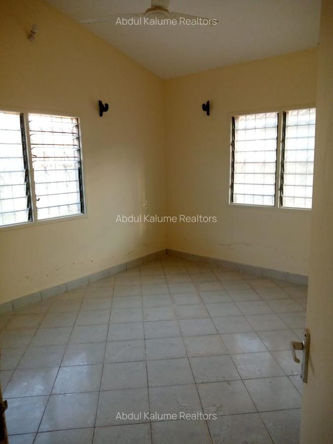 3 Bed House with En Suite at Bamburi - 7