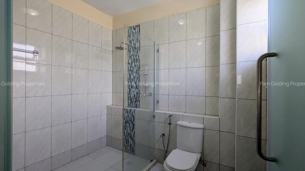 4 Bed Apartment with En Suite at Mwamba Drive - 14