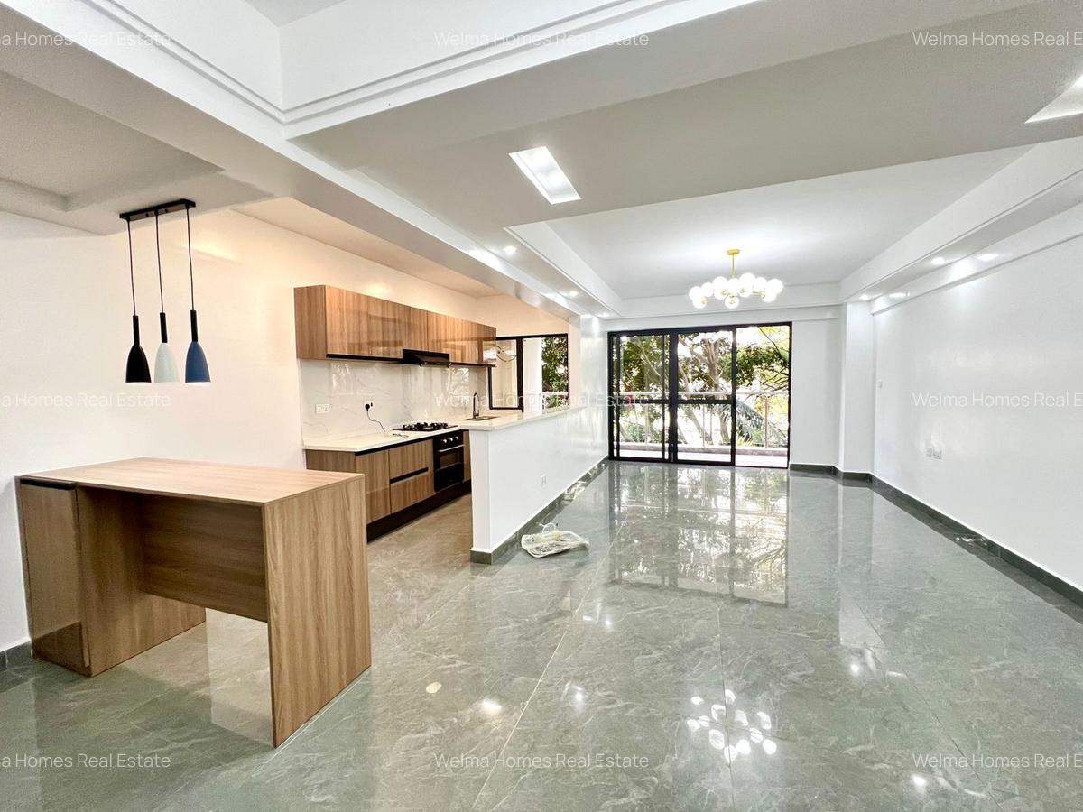 2 Bed Apartment with En Suite in Riverside - 4