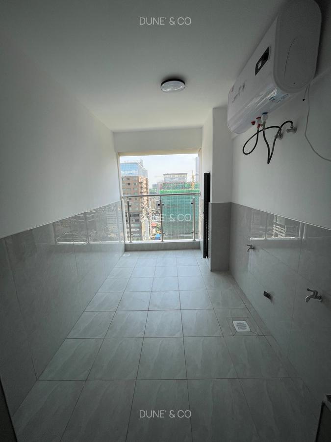 2 Bed Apartment with En Suite in Westlands Area - 10