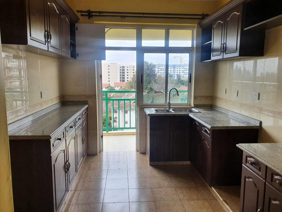 5 Bed Apartment with En Suite in Lavington - 12