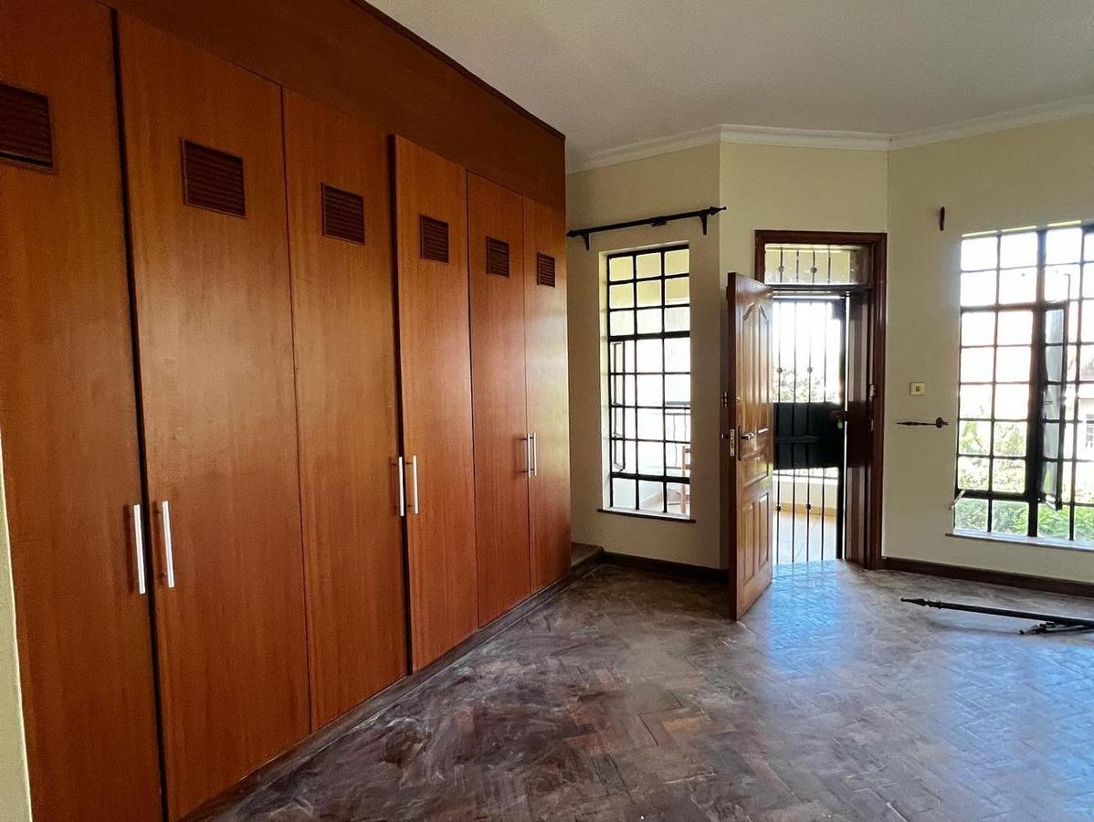 4 Bed Villa with Garden in Runda - 5