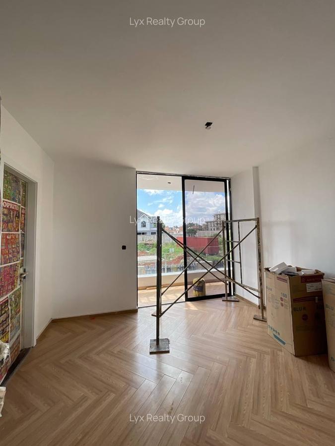 4 Bed Townhouse with En Suite in Runda - 10