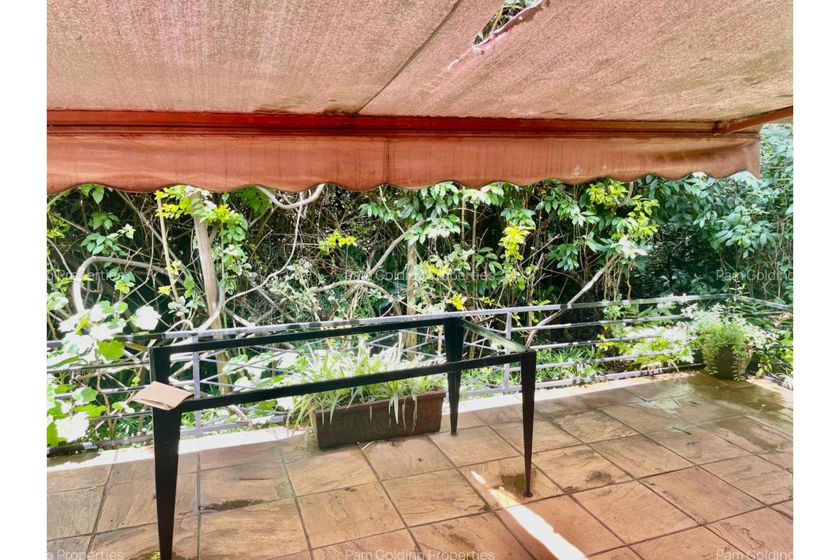 1 Bed House with En Suite in Kyuna - 4