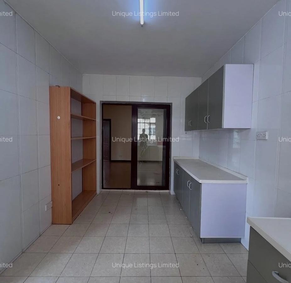 4 Bed Apartment with En Suite in Lavington - 7