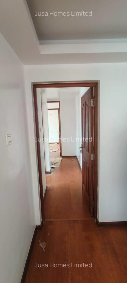 2 Bed House with En Suite at The Almer - 9