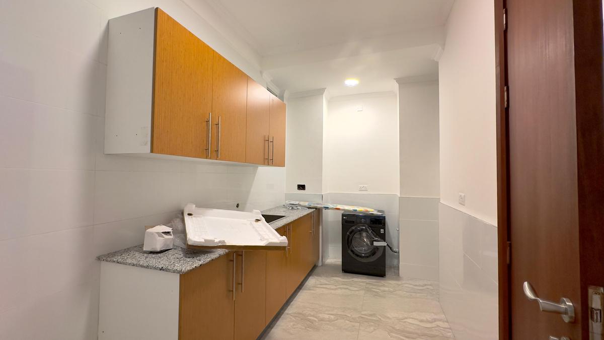 Serviced 3 Bed Apartment with En Suite at Muthaiga - 11