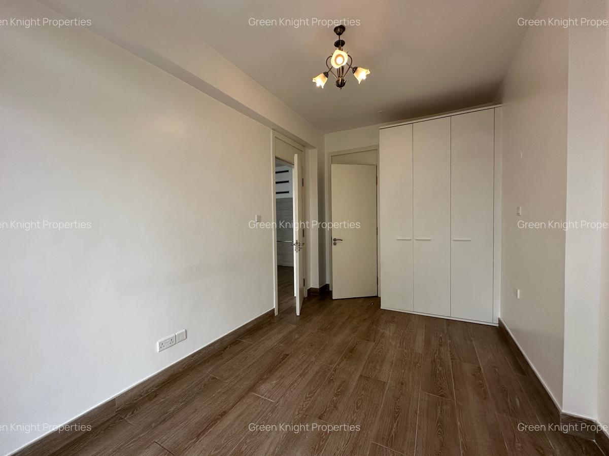 Serviced 2 Bed Apartment with En Suite in Westlands Area - 10