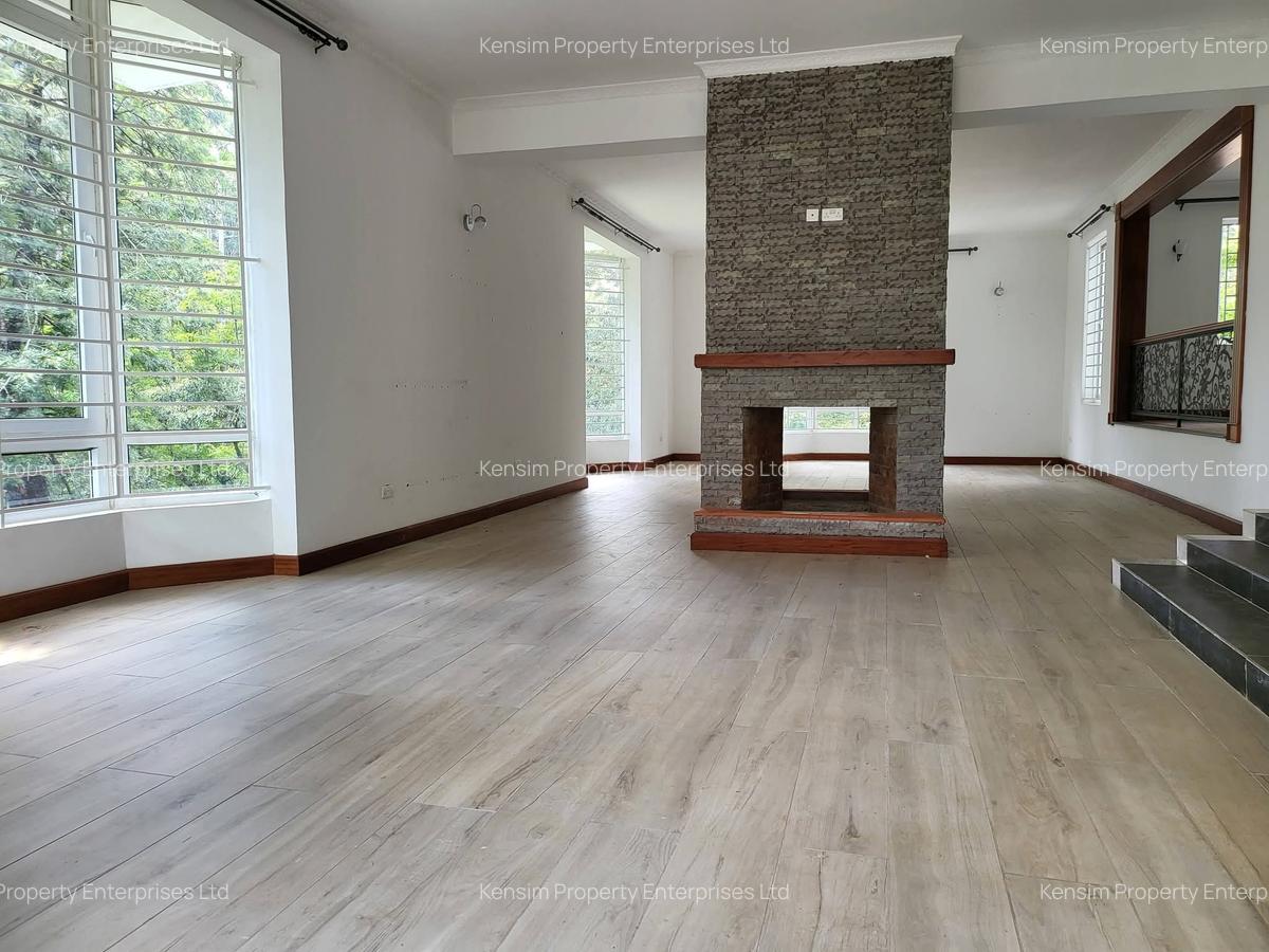 5 Bed Townhouse with En Suite in Rosslyn - 15