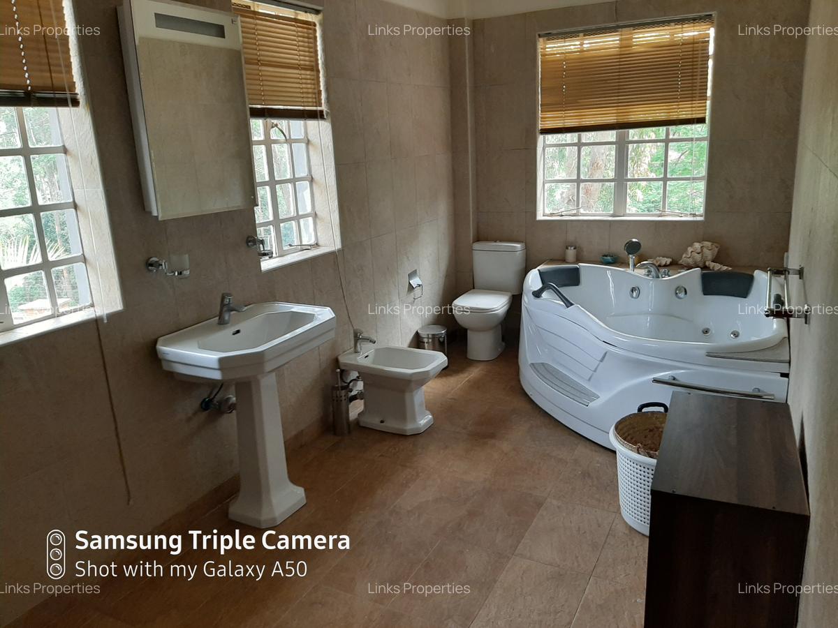 3 Bed Townhouse with En Suite at Karen - 15