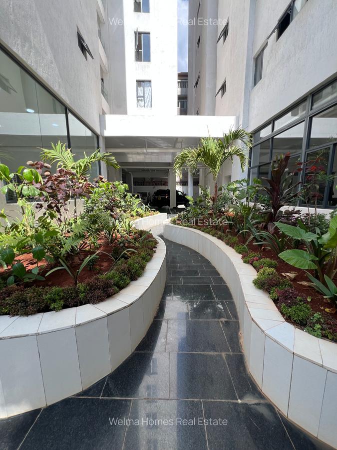 1 Bed Apartment with Swimming Pool in Kilimani - 1
