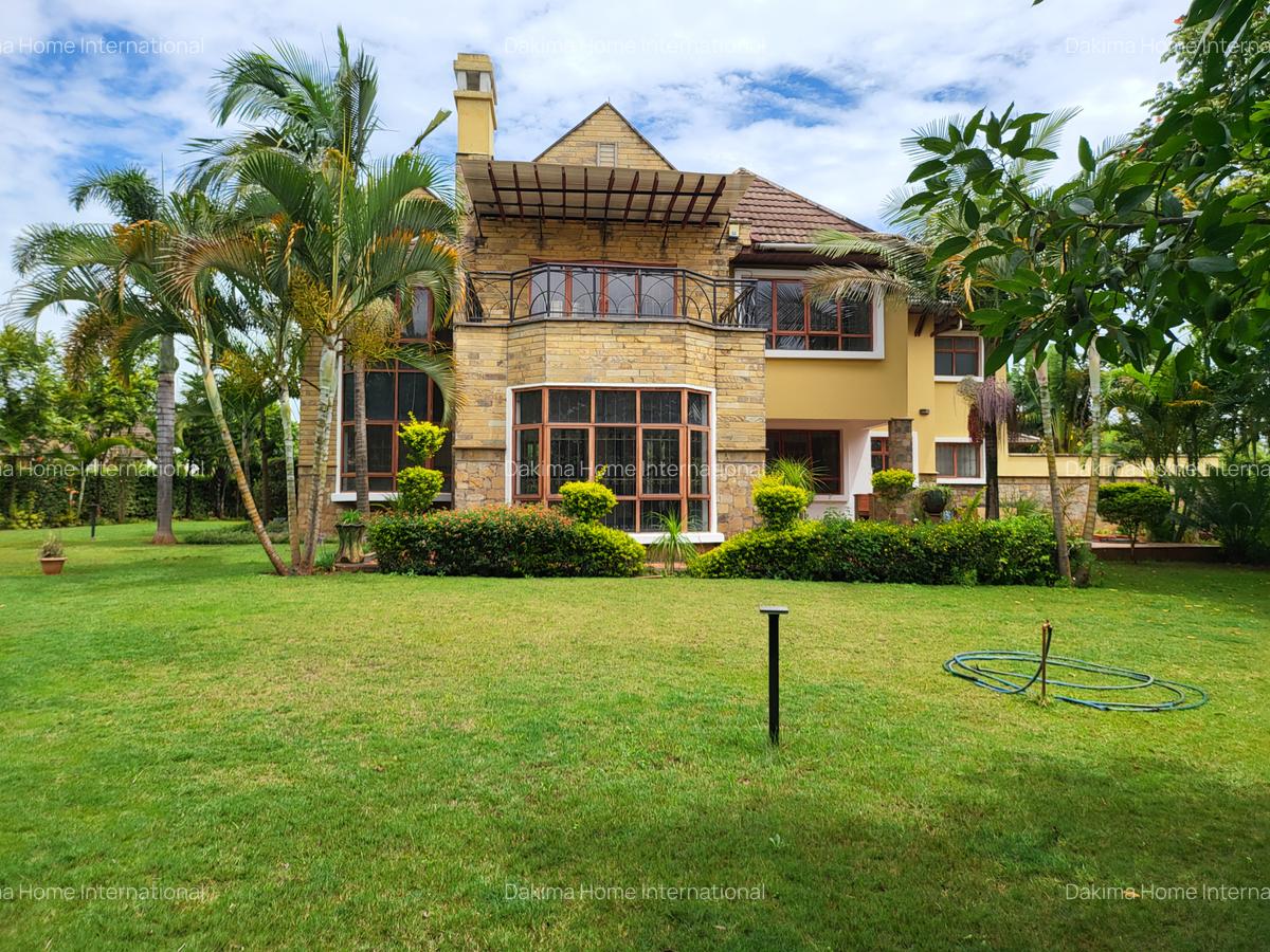 5 Bed Townhouse with En Suite in Runda - 14