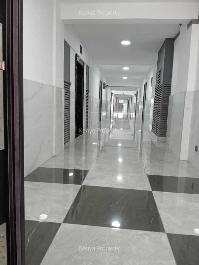 1 Bed Apartment with En Suite in Lavington - 18