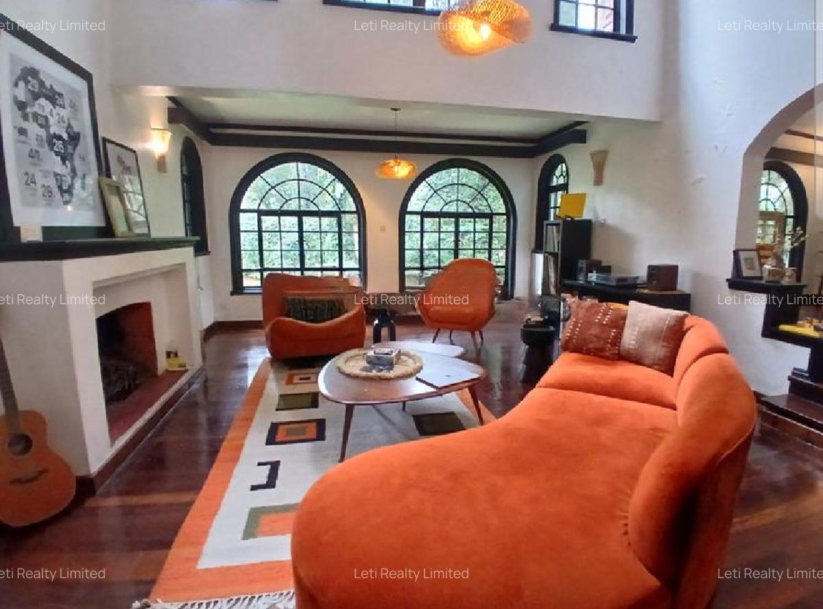 4 Bed Townhouse with En Suite in Lavington - 3