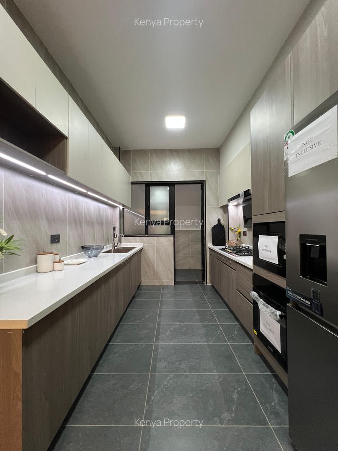 2 Bed Apartment with En Suite at Lavington - 4